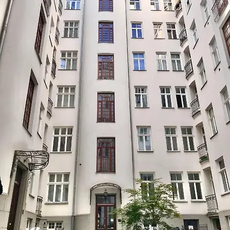 Lejlighed Bezagenta Wilcza8 Minimalist Location Warszawa