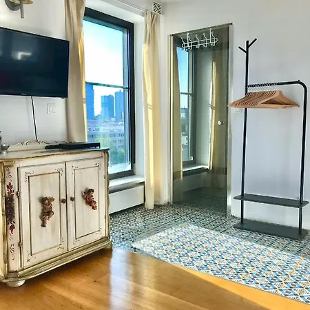 Bezagenta Wilcza8 Minimalist Location * Warszawa